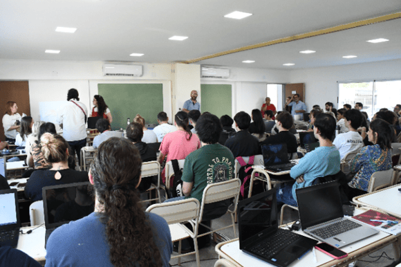 Se realizó la charla informativa para los setenta y cuatro ingresantes a la Diplomatura de la UBA en Chascomús