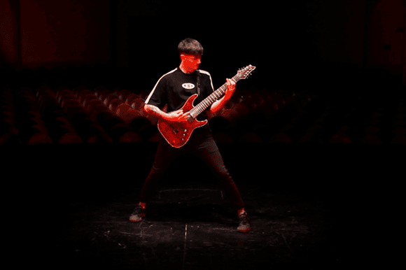 Tobi Ferreyra ya integra el “El Brazzola Produce”