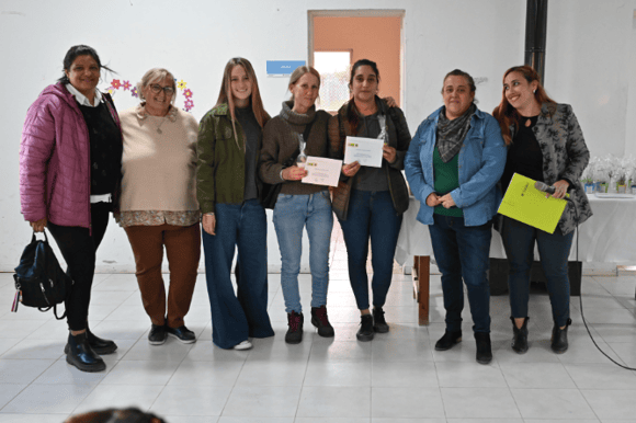Reconocimiento a voluntarios y voluntarias por su labor en la construcción de viviendas junto a TECHO