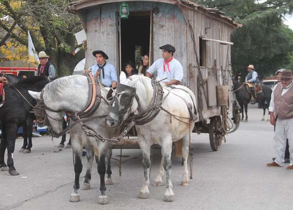 Agenda bonaerense: Se viene un fin de semana con aroma a tradición, deportes y gastronomía criolla