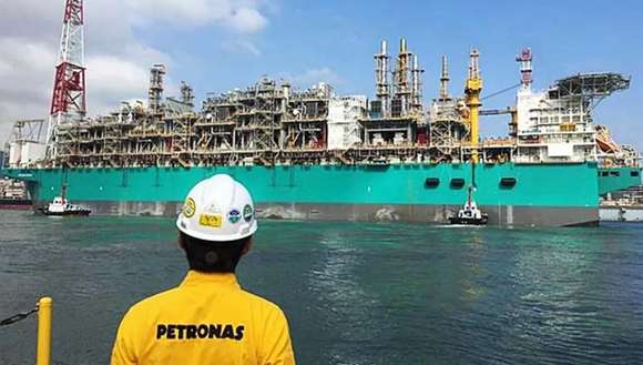 Finalmente, confirmaron que Petronas no hará la planta de GAS y desde Provincia se lo reprocharon a Milei
