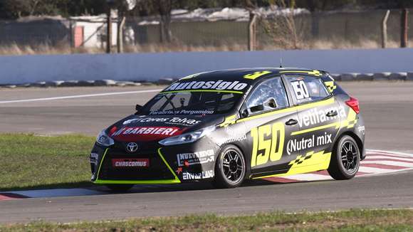 Juancho Eluchans pisa fuerte en Río Cuarto y se prepara para la final del TN Clase 2