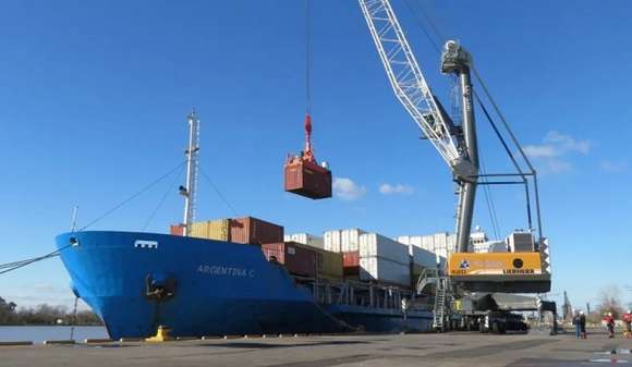 Auge en las importaciones: los productos más demandados por los argentinos