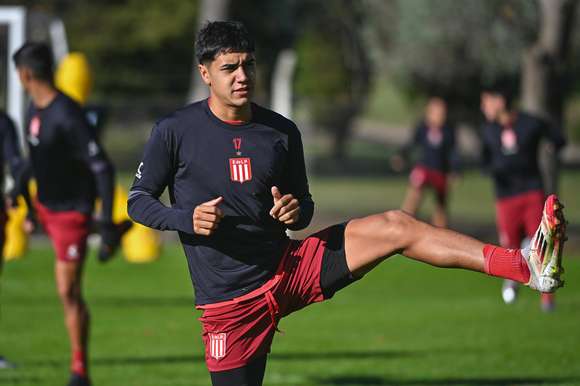 El chascomunense Joaquín Tobio Burgos a punto de viajar a Brasil con Estudiantes para el crucial duelo de Libertadores ante Botafogo