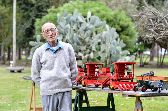 Presentan un libro que homenajea a Osmildo “Cocho” Borges: una vida entre el campo, el arte y la historia chascomunense