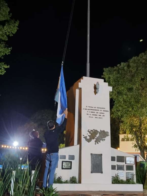 Chascomús homenajeará a los Caídos en Malvinas con un izamiento a media asta este sábado