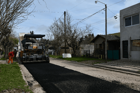 Cuatro empresas interesadas en la obra de asfaltado del barrio Escribano