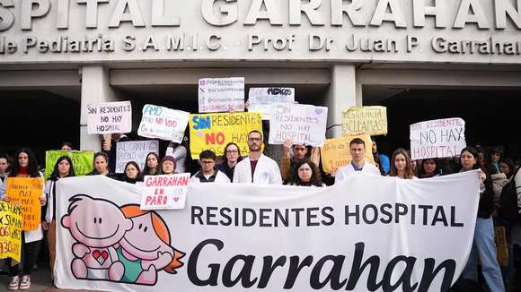 Garrahan: el Gobierno ofrece a los residentes un sueldo de $ 1.300.000 a partir de julio