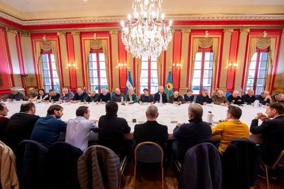 Reunión de Kicillof con intendentes del MDF: qué líneas de trabajo dejó el encuentro