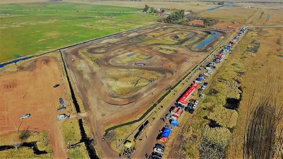 Dolores inaugura una flamante pista de Motocross y ATV: Nueva oportunidad para amantes de los fierros en la región