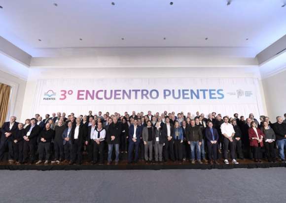 Programa Puentes: La Provincia amplía la oferta académica universitaria en distritos de la región 