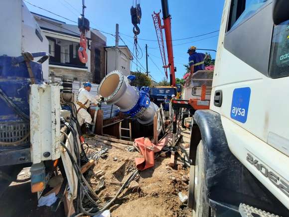 El Gobierno de Milei puso en marcha el proceso de privatización de AySA