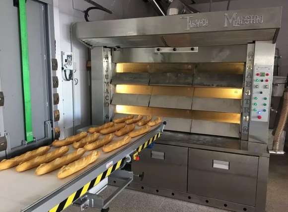 El Gobierno bajó aranceles para la importación de maquinarias e insumos industriales clave