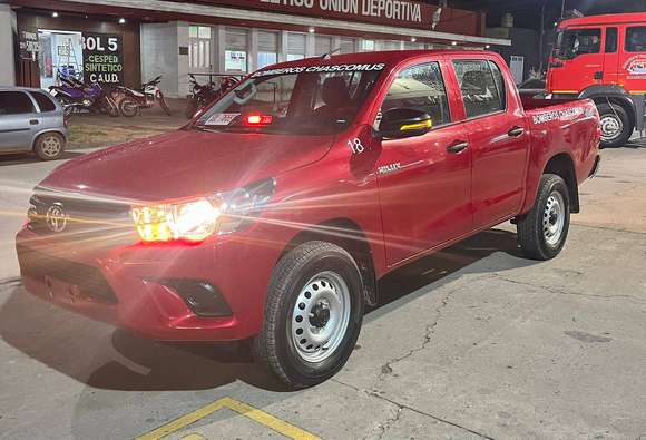 Los Bomberos Voluntarios de Chascomús suman una nueva camioneta 4×4 a su flota