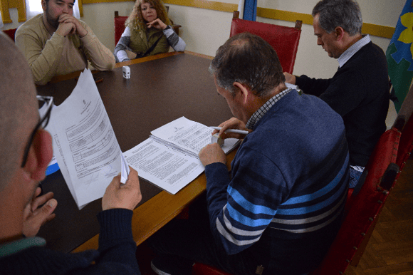 Apertura de sobres en la licitación pública para la segunda etapa del Centro Universitario Chascomús