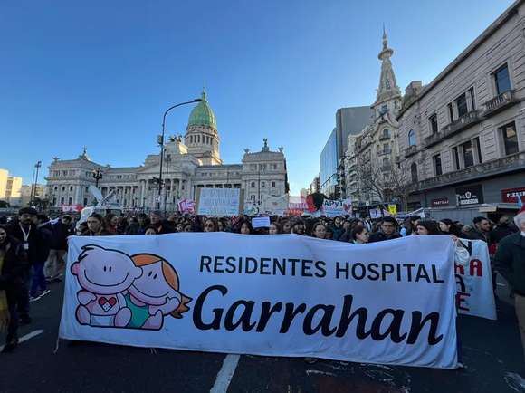Miércoles caliente: el Congreso desafía el veto de Milei en medio de una marcha federal