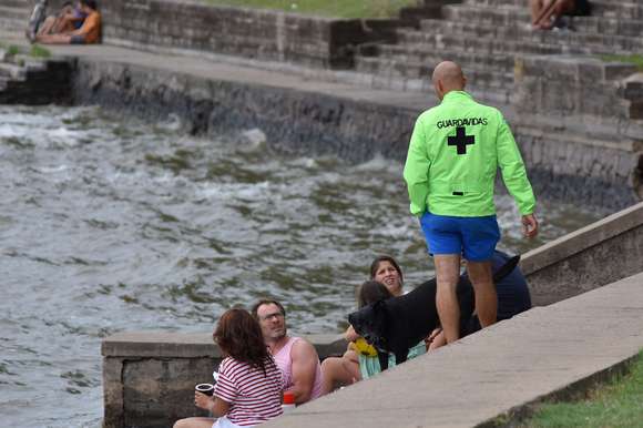 La Municipalidad coordina la planificación del verano con foco en la seguridad lacustre