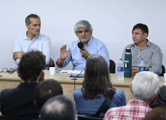 Correa pidió discutir la reforma laboral "con sustento real y no con lo que inventa la extrema derecha"