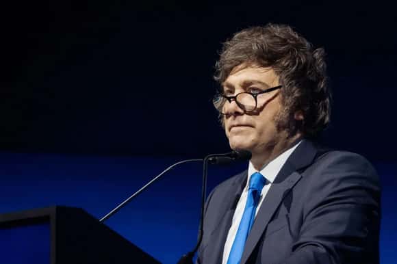 Milei desmintió la eliminación del monotributo y dijo que "es momento de acelerar más"