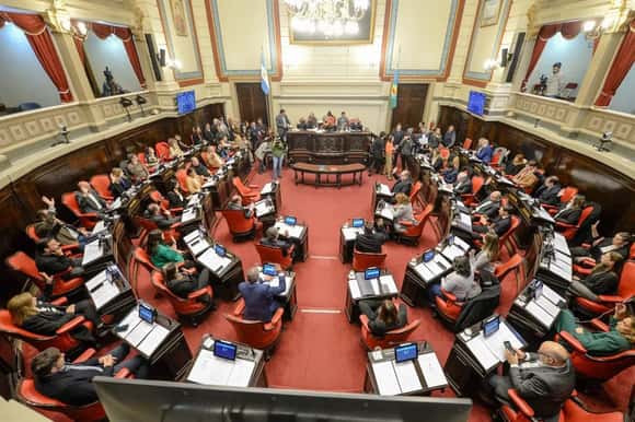 ¿Se destraba el endeudamiento? Senadores también convocaron a sesionar