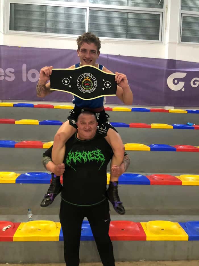 Diego Larraula se consagró campeón interprovincial de boxeo tras vencer en Mendoza