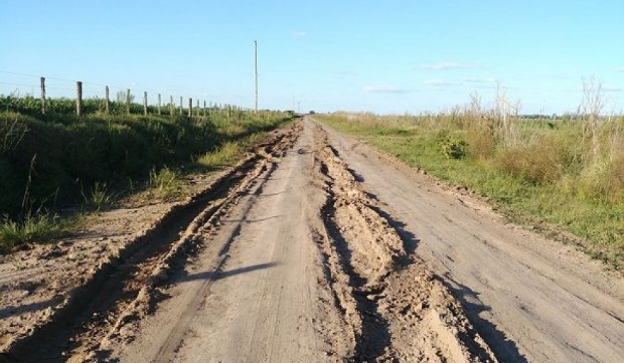 Reconstruirán caminos rurales en Ayacucho, Gral. Pinto, San Antonio de Areco, Dolores y Gral. Guido