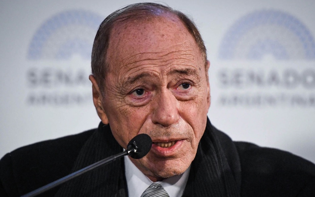 Zaffaroni: “Si Cristina es condenada, el único recurso que queda es un indulto presidencial”