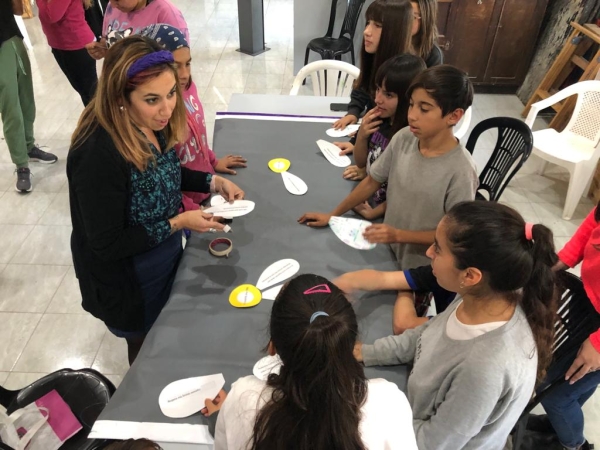 PREVENCIÓN DE LA VIOLENCIA EN EL NOVIAZGO: Jóvenes locales del programa envión participan del taller ¿me quiere o no me quiere?