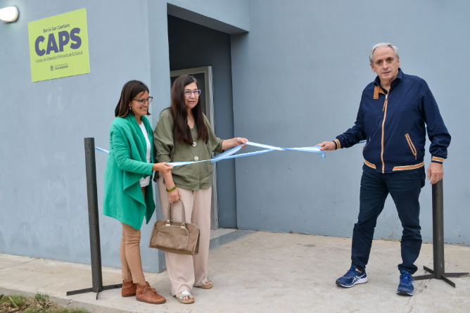 Javier Gastón dejó inaugurado el Centro de Atención Primaria de la Salud “San Cayetano”