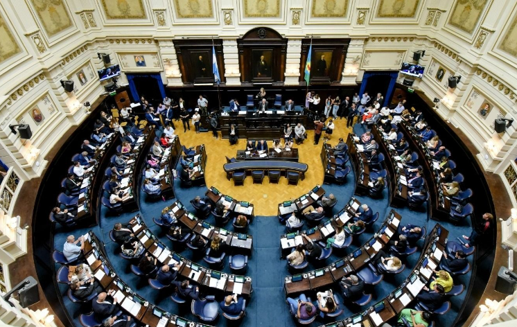 Controversia en la Legislatura por la reforma de la caja jubilatoria del Bapro