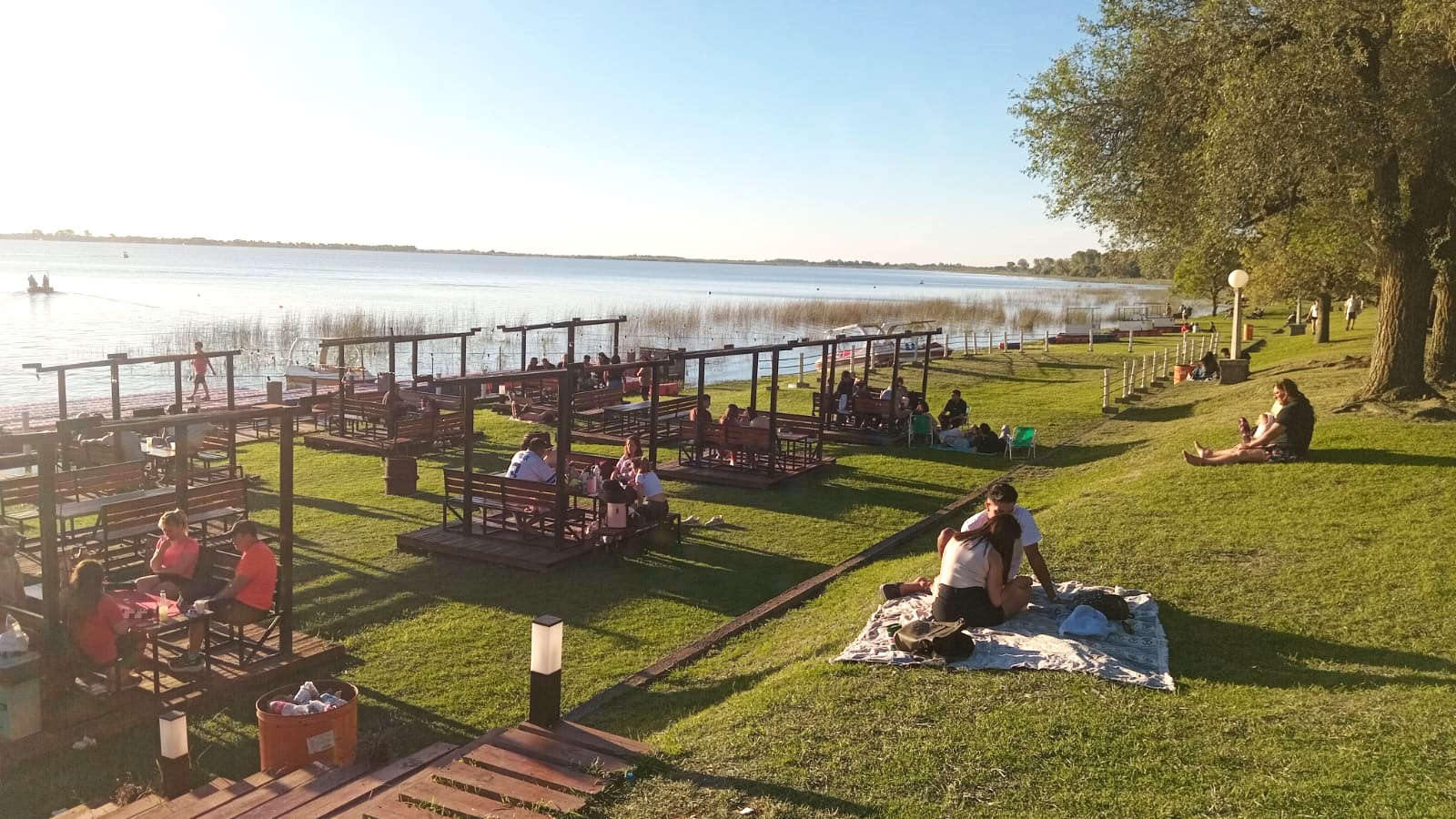 Chascomús atraviesa un fin de semana largo con gran afluencia turística ...